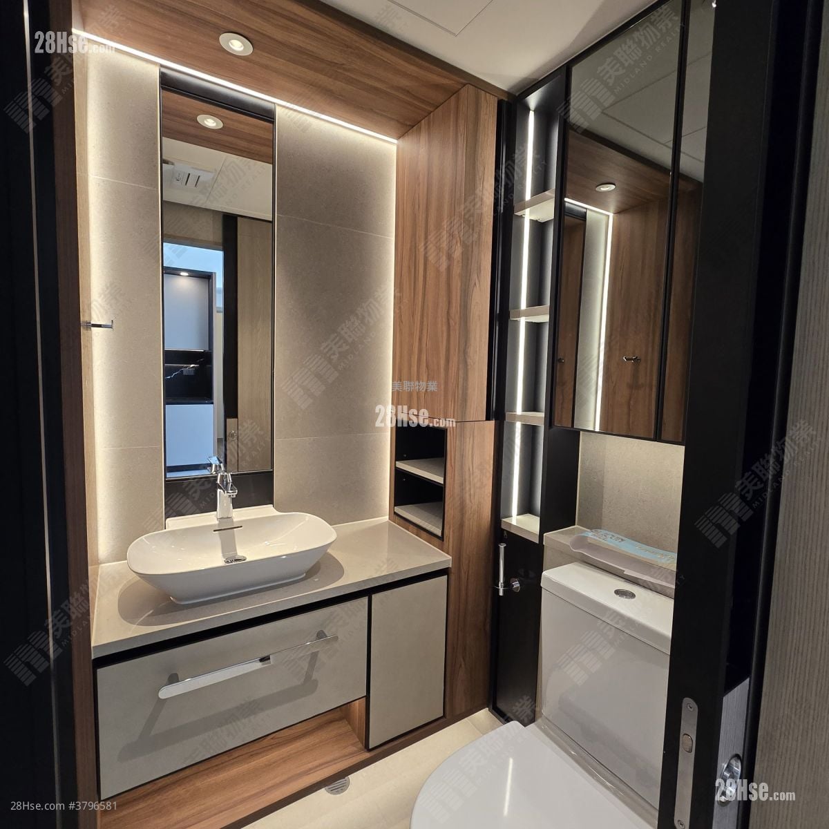 Silicon Hill Rental 2 Bedrooms , 1 Bathroom 452 ft²