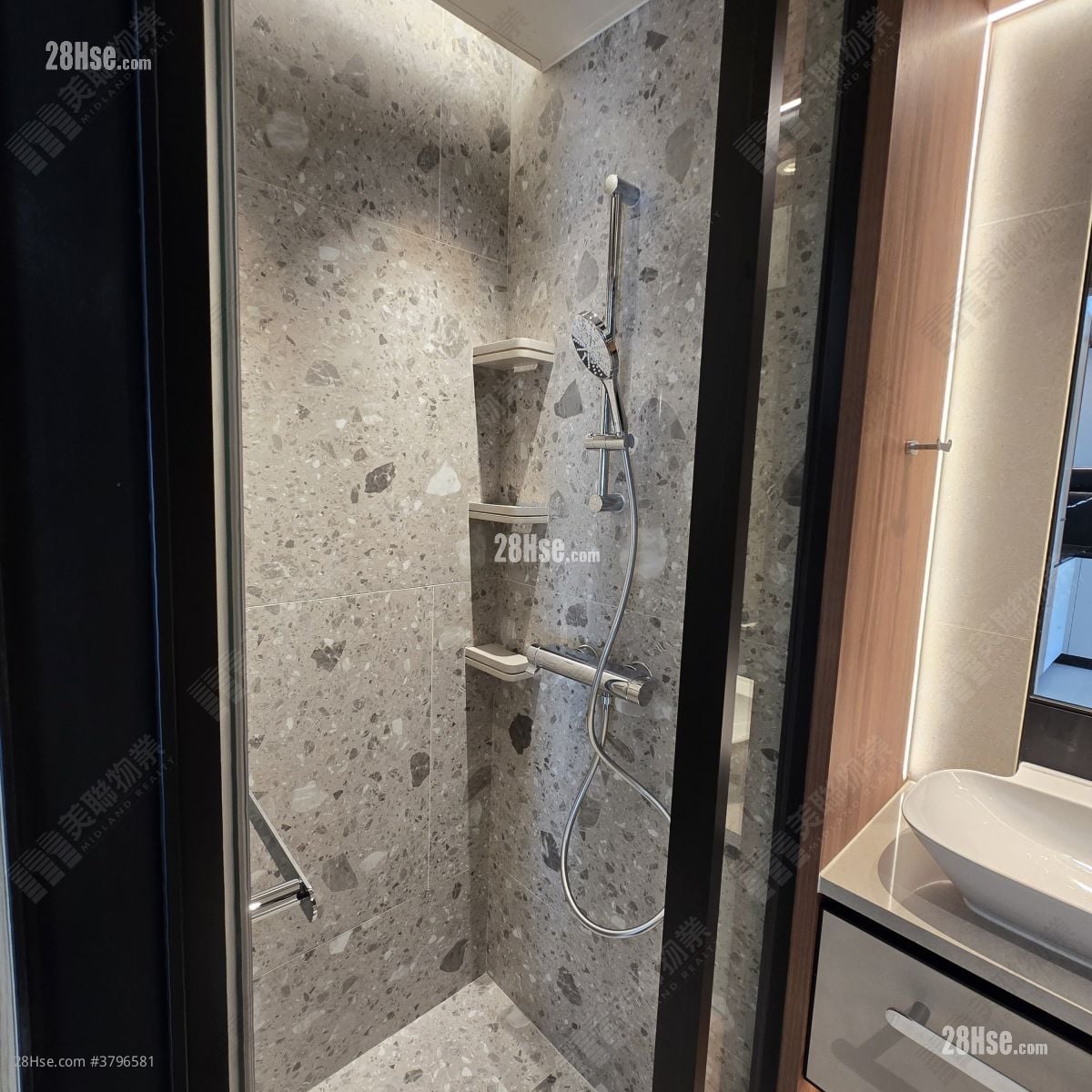 Silicon Hill Rental 2 Bedrooms , 1 Bathroom 452 ft²