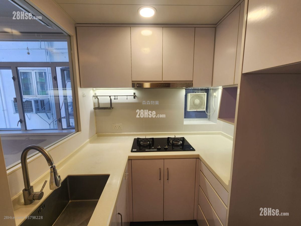 Viking Garden Sell 2 Bedrooms , 1 Bathroom 449 ft²