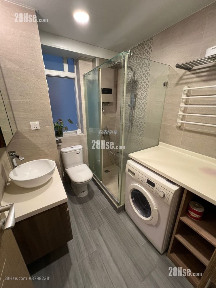 Viking Garden Sell 2 Bedrooms , 1 Bathroom 449 ft²