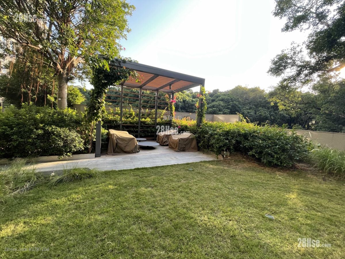 Oma Oma Sell 2 Bedrooms , 1 Bathroom 455 ft²