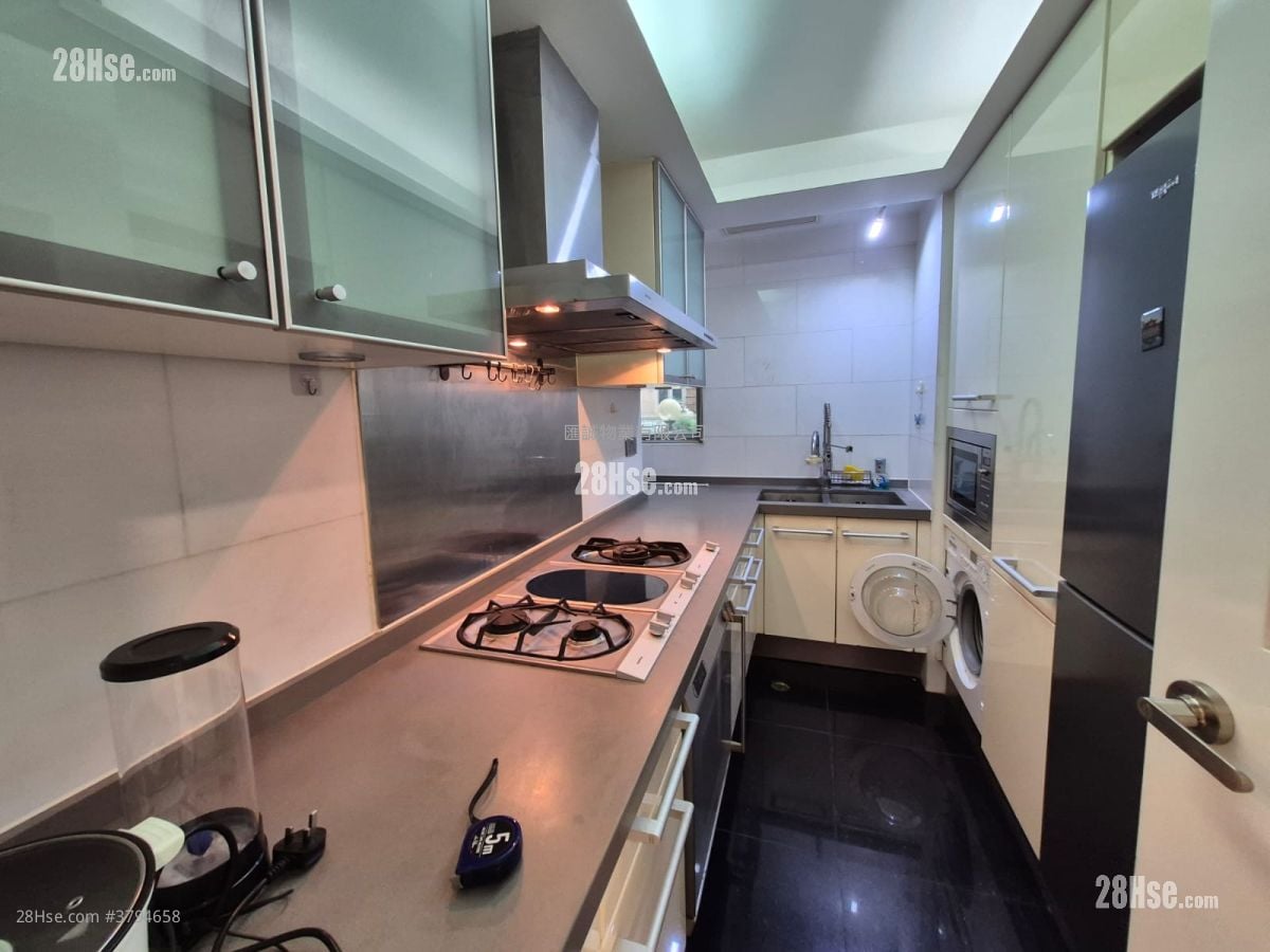 毕架山峰 租盘 2 房 , 2 浴室 839 平方尺