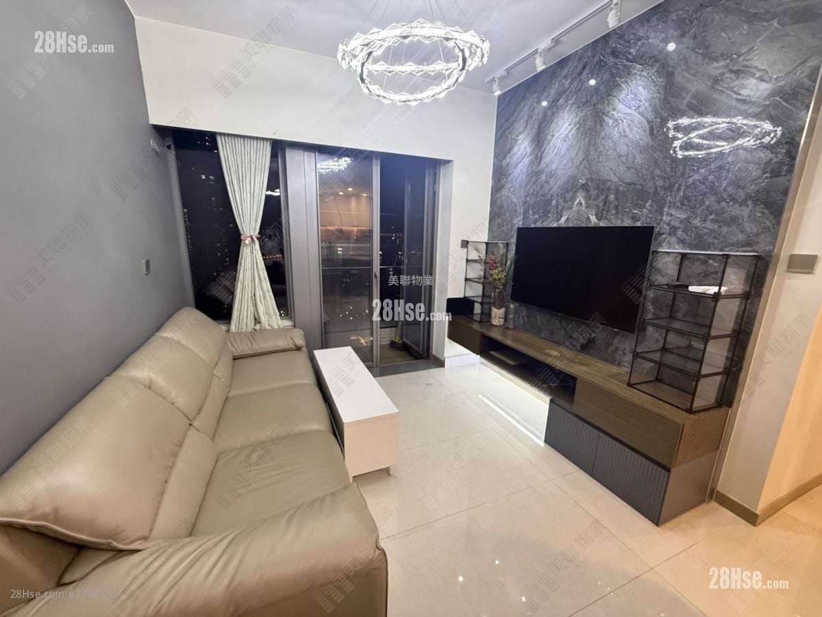 Aurora Rental 3 Bedrooms , 2 Bathrooms 644 ft²