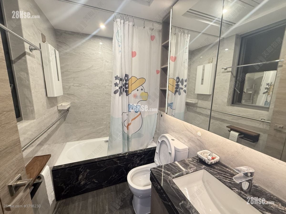 Aurora Rental 3 Bedrooms , 2 Bathrooms 644 ft²