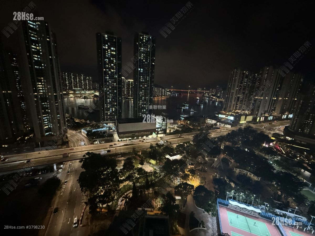 Aurora Rental 3 Bedrooms , 2 Bathrooms 644 ft²