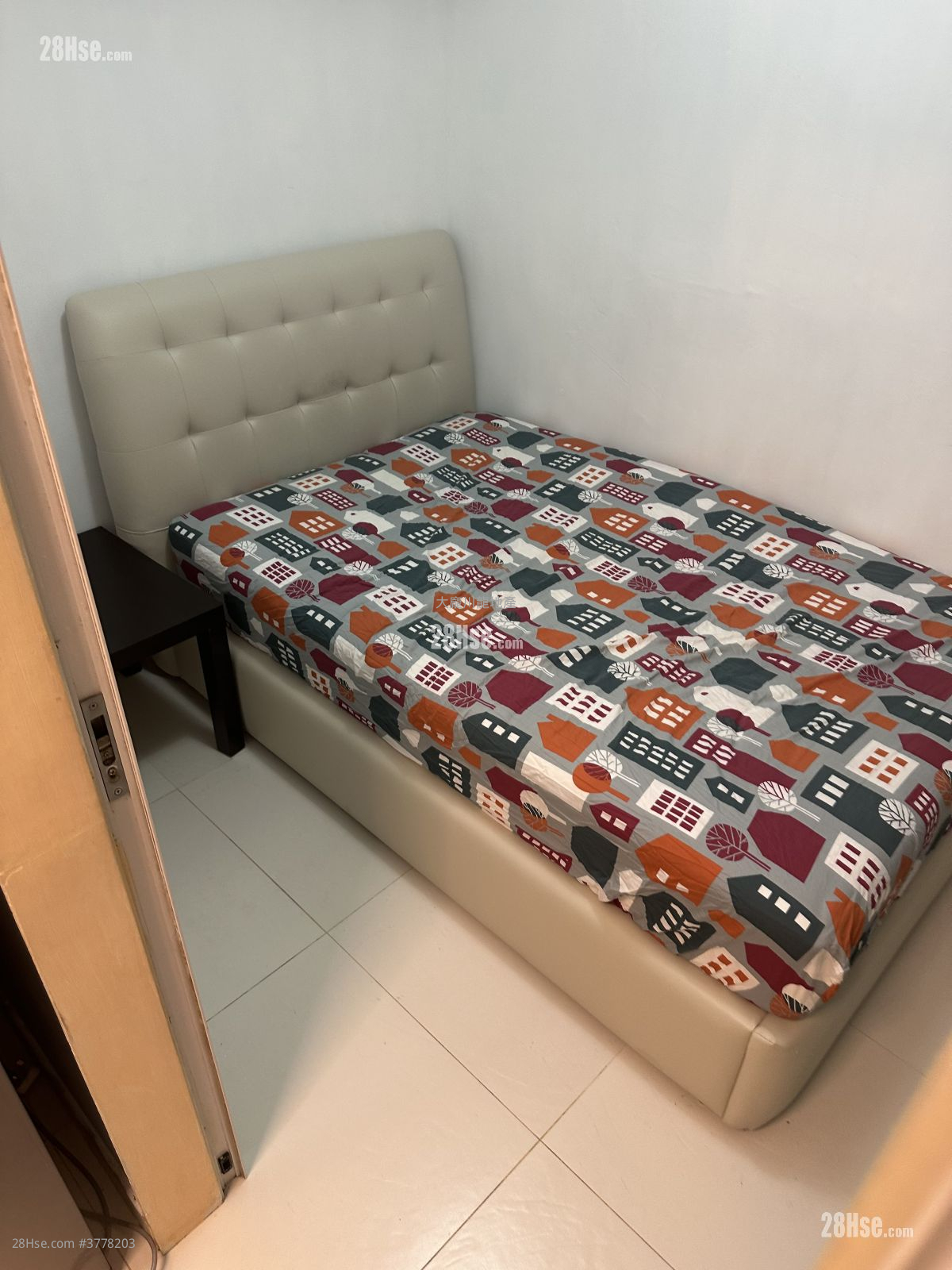 Gold Ming Building Rental 1 Bedroom , 1 Bathroom 256 ft²