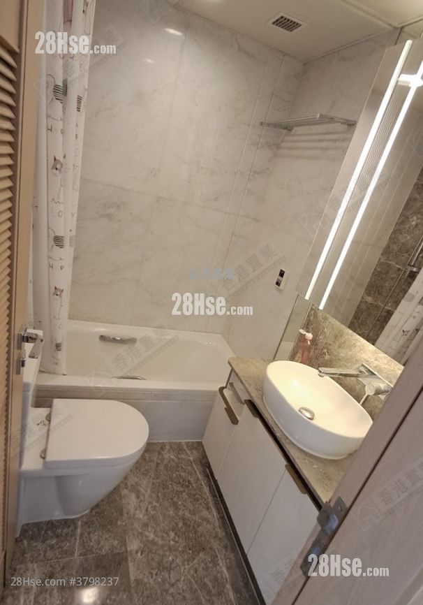 爱海颂 售盘 3 房 , 2 浴室 786 平方尺