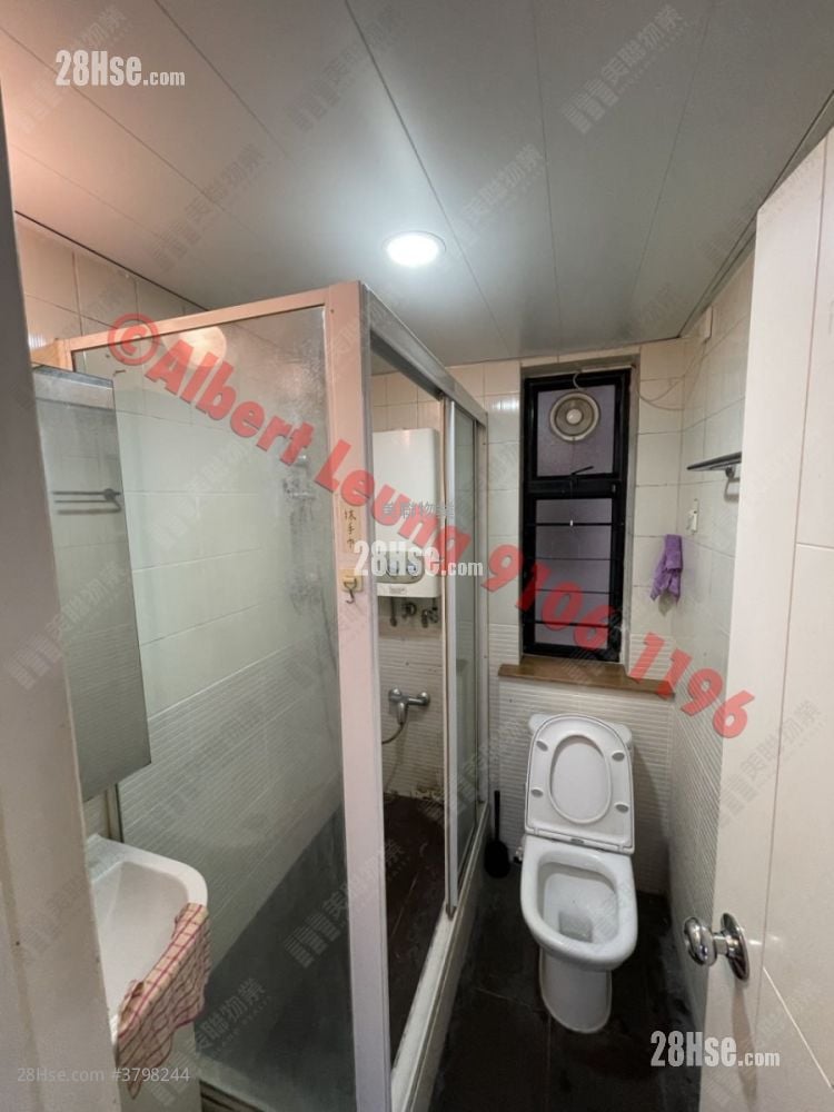 Scenery Court Sell 2 Bedrooms , 1 Bathroom 459 ft²