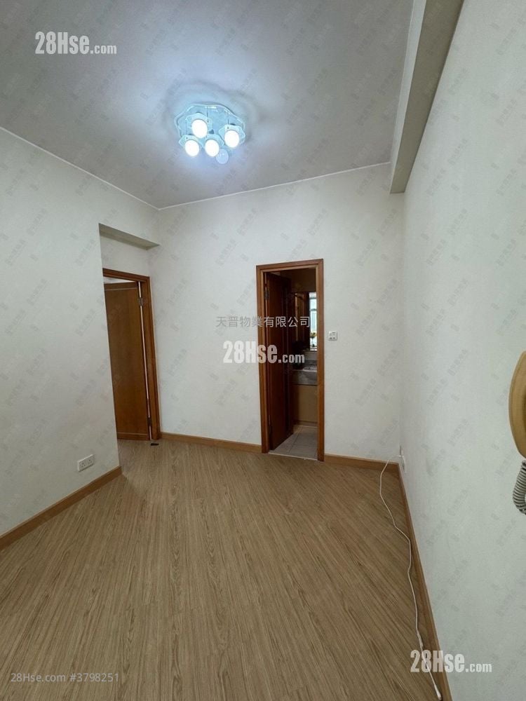 成龙居 售盘 1 房 , 1 浴室 316 平方尺