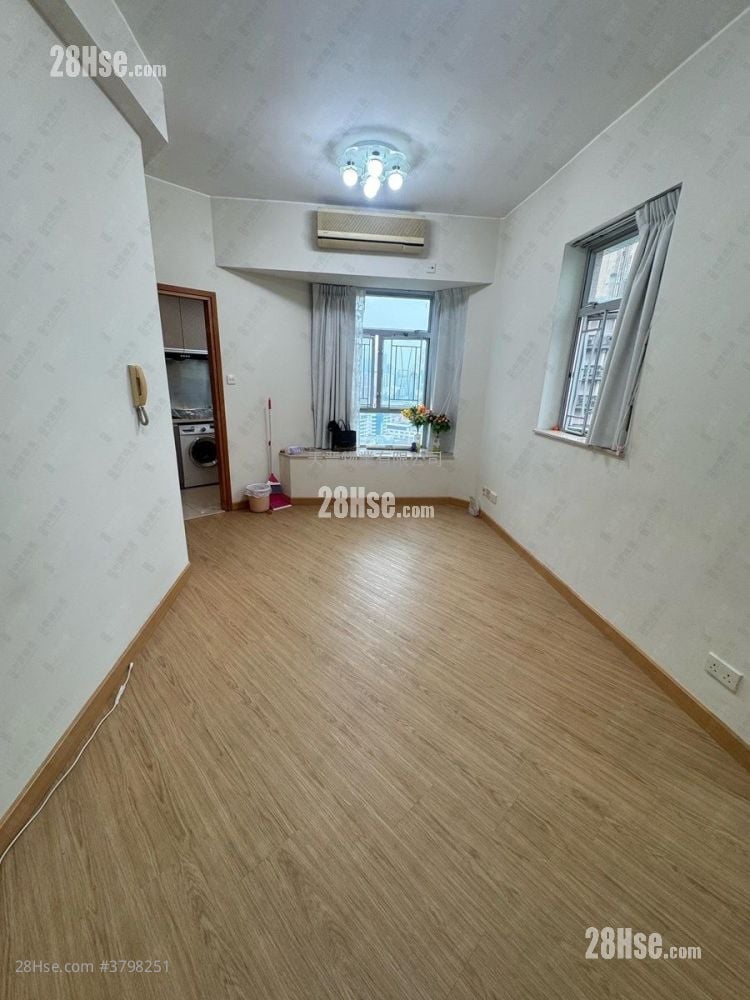 成龙居 售盘 1 房 , 1 浴室 316 平方尺