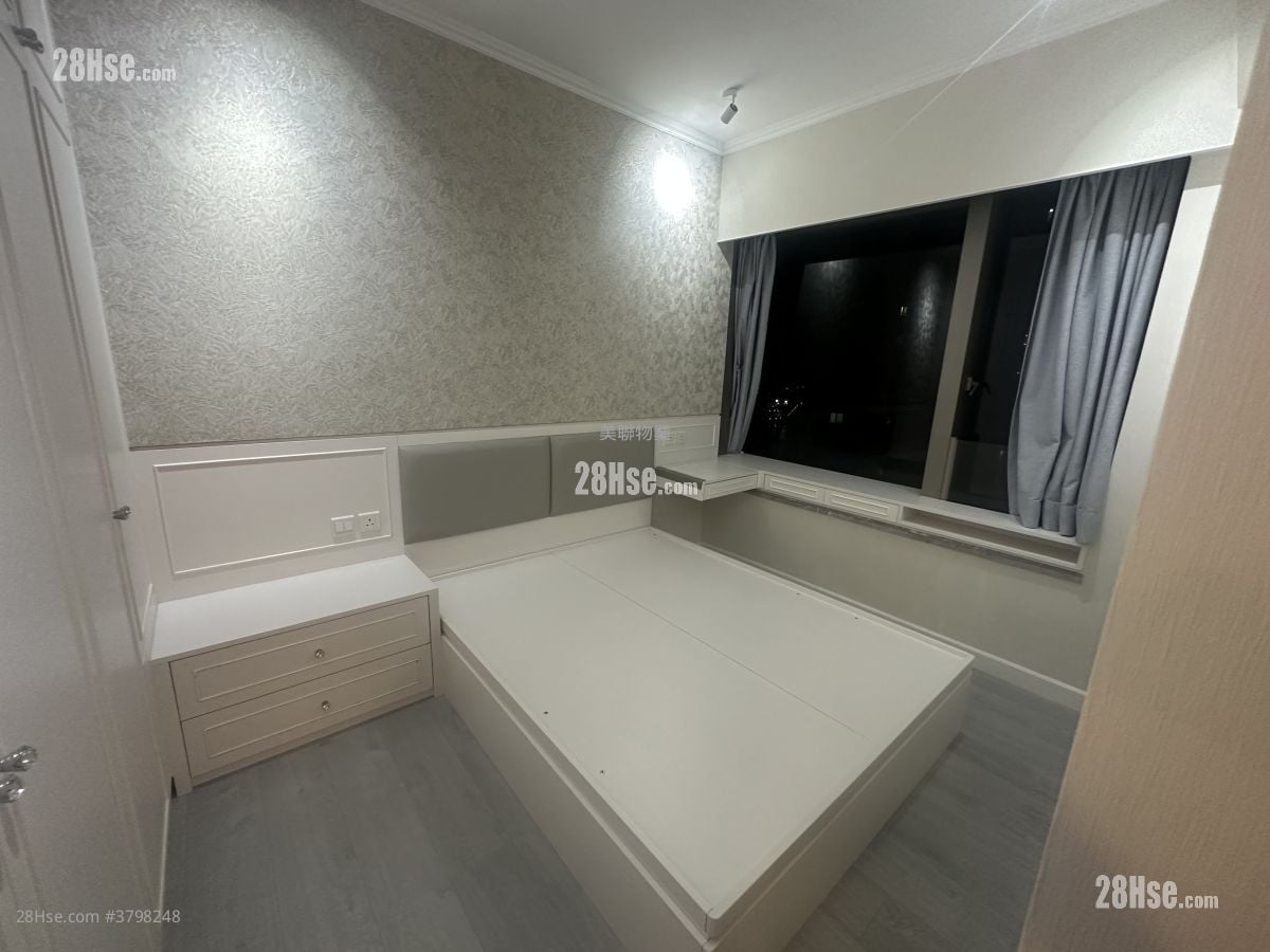 Ocean Pride Sell 3 Bedrooms , 2 Bathrooms 773 ft²