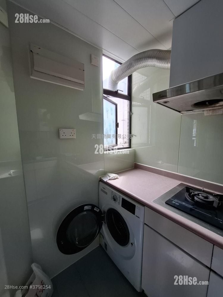 Jubilant Place Sell 2 Bedrooms , 1 Bathroom 566 ft²