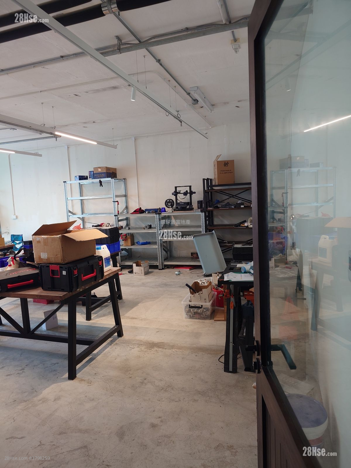 Eastcore Rental 4,145 ft²