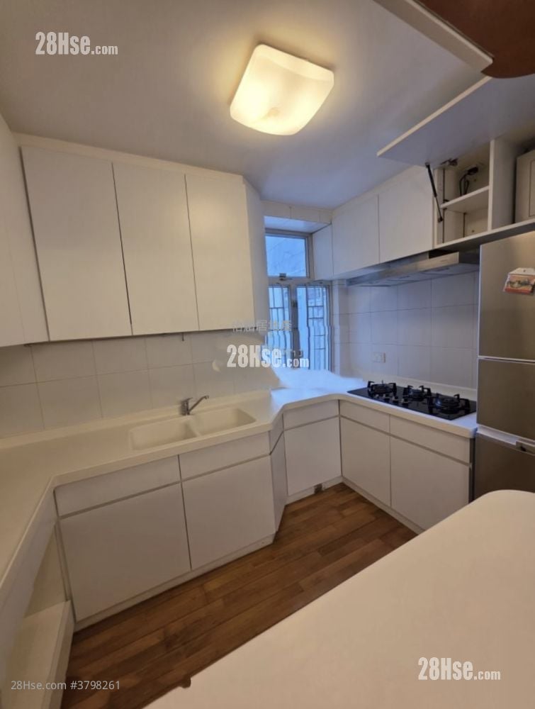 太古城 售盘 4 房 , 2 浴室 1,114 平方尺