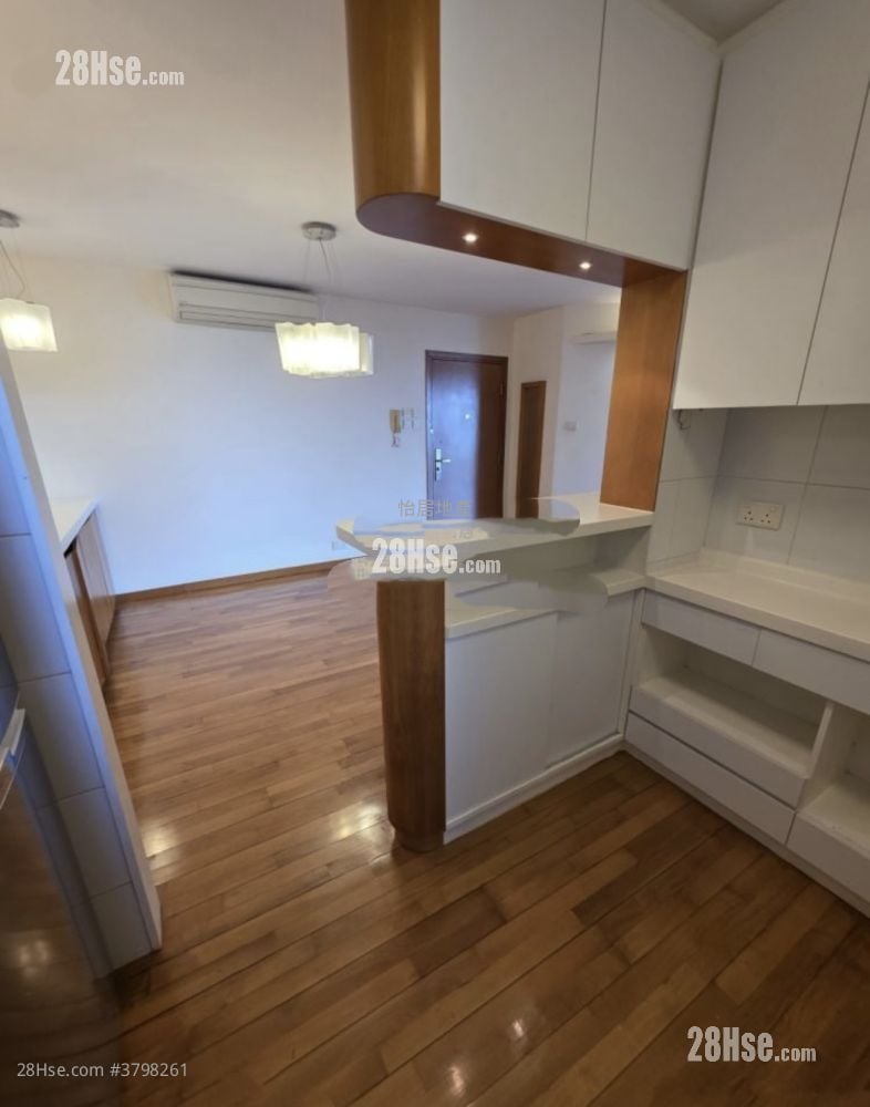 太古城 售盘 4 房 , 2 浴室 1,114 平方尺