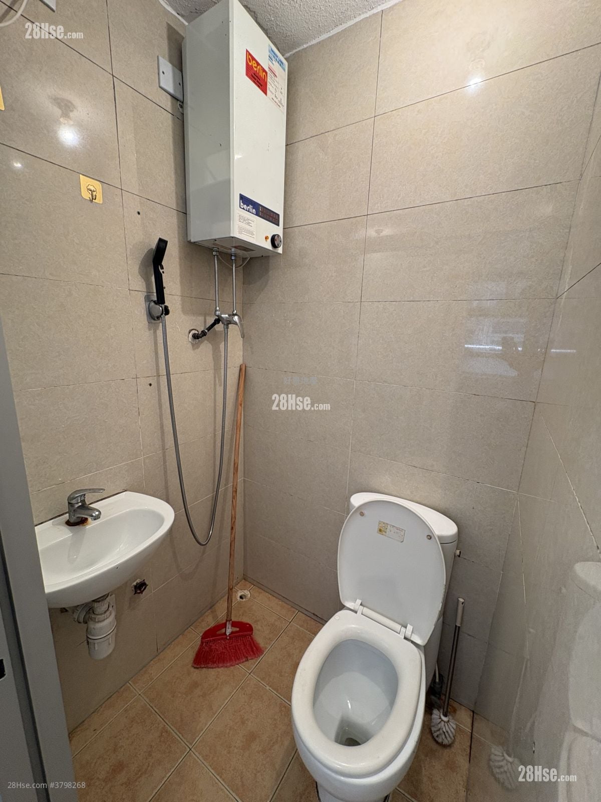 Village Rental Studio , 1 Bathroom