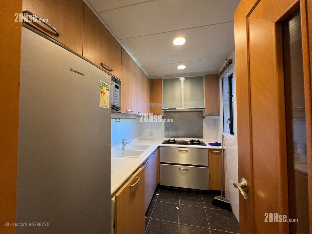 Park Island Sell 2 Bedrooms , 1 Bathroom 594 ft²