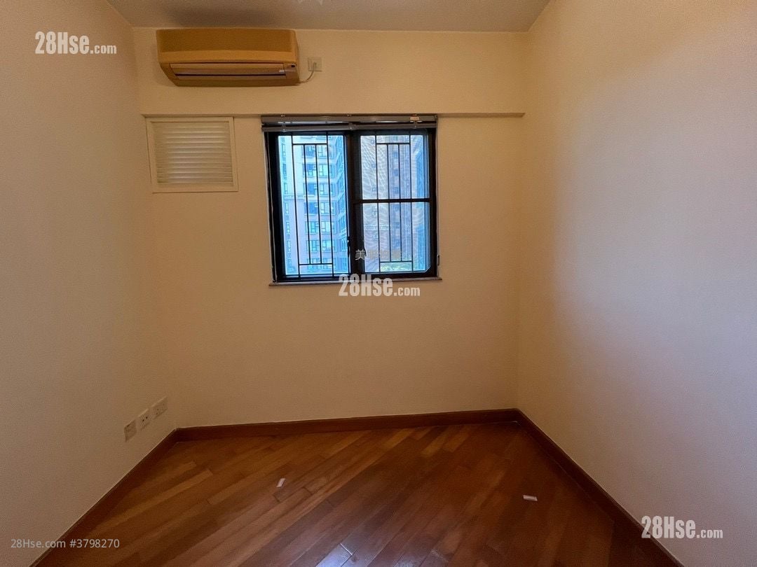 Park Island Sell 2 Bedrooms , 1 Bathroom 594 ft²