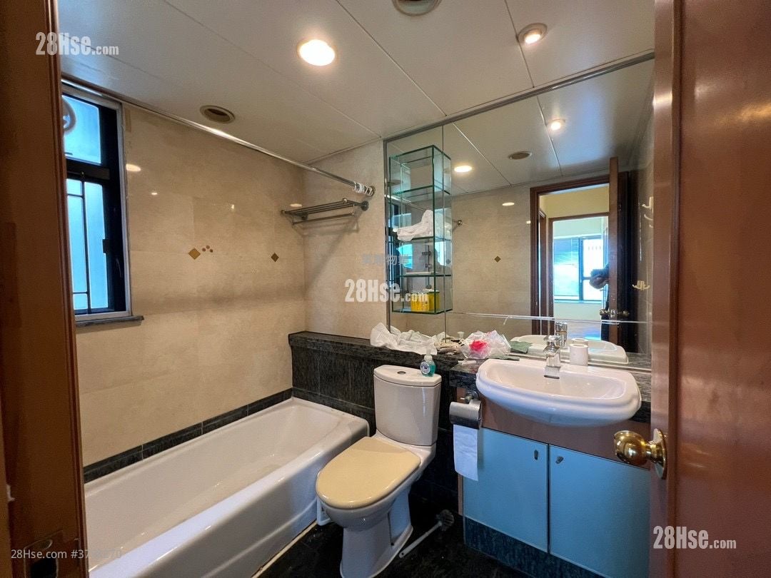 Park Island Sell 2 Bedrooms , 1 Bathroom 594 ft²