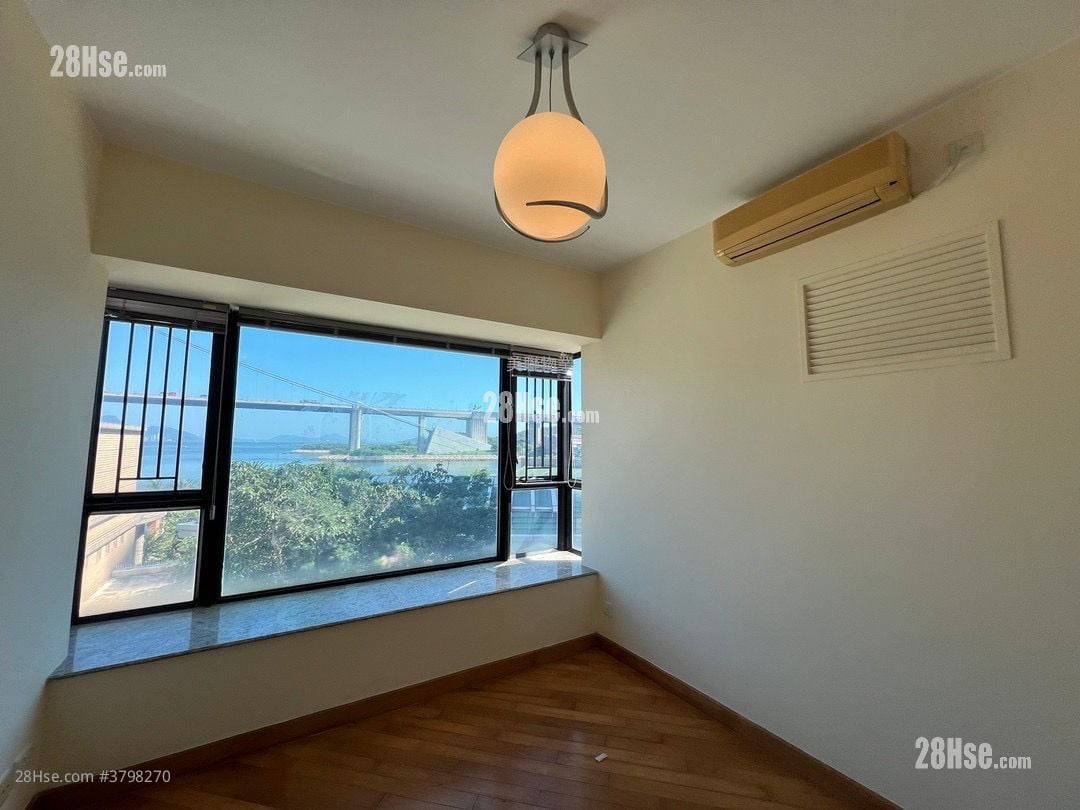 Park Island Sell 2 Bedrooms , 1 Bathroom 594 ft²