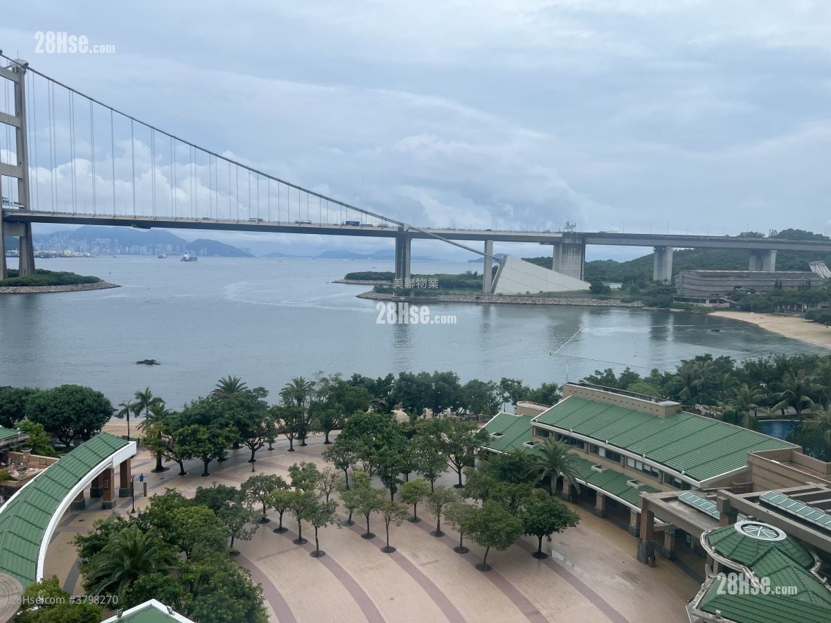 Park Island Sell 2 Bedrooms , 1 Bathroom 594 ft²