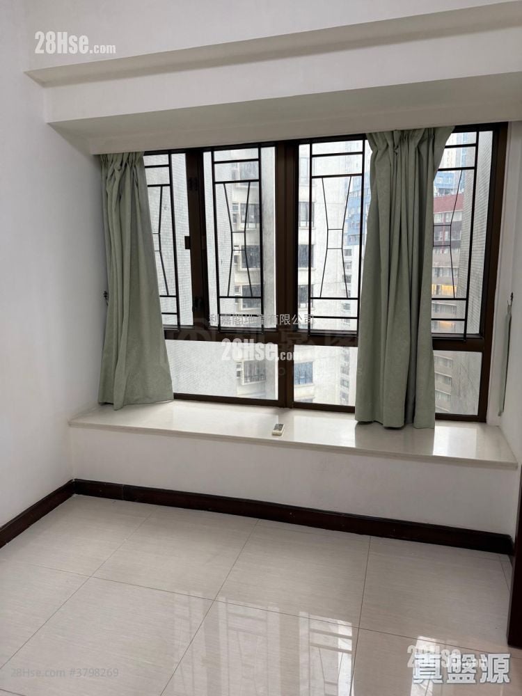 康泽花园 售盘 2 房 , 1 浴室 532 平方尺