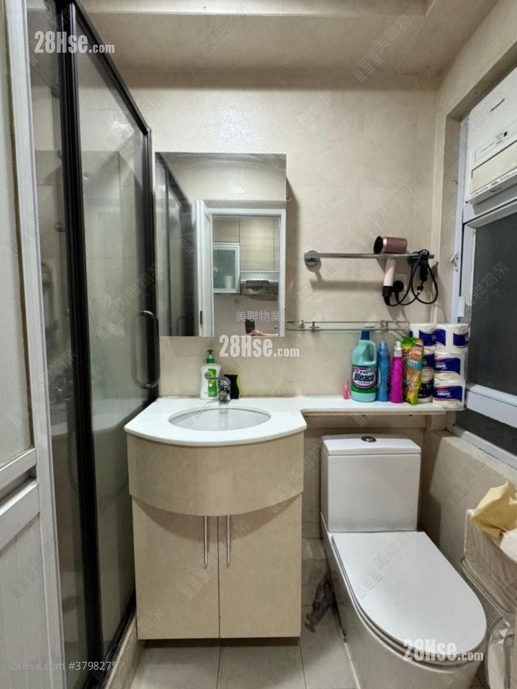 好运中心 售盘 1 房 326 平方尺