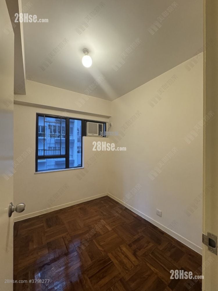 礼顺苑 售盘 2 房 470 平方尺