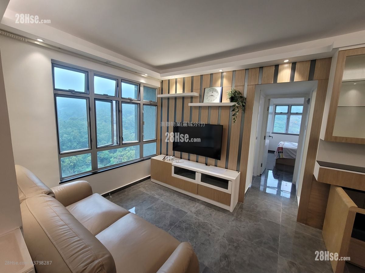 Greenview Court Rental 2 Bedrooms , 1 Bathroom 477 ft²