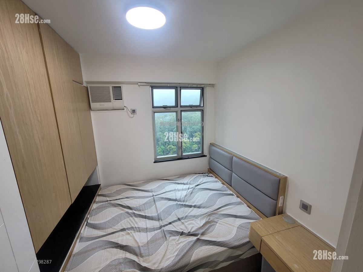 Greenview Court Rental 2 Bedrooms , 1 Bathroom 477 ft²