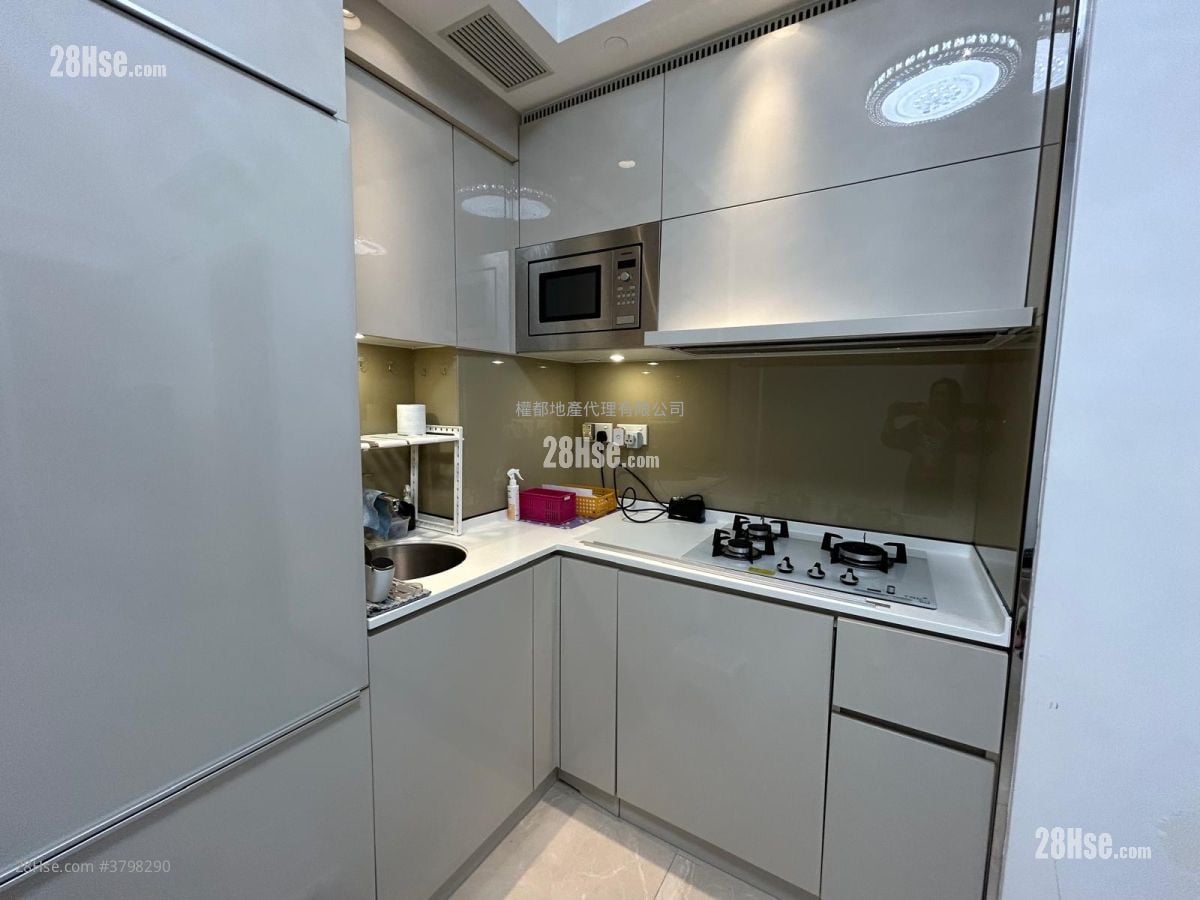 Highpoint Sell 1 Bedroom , 1 Bathroom 293 ft²