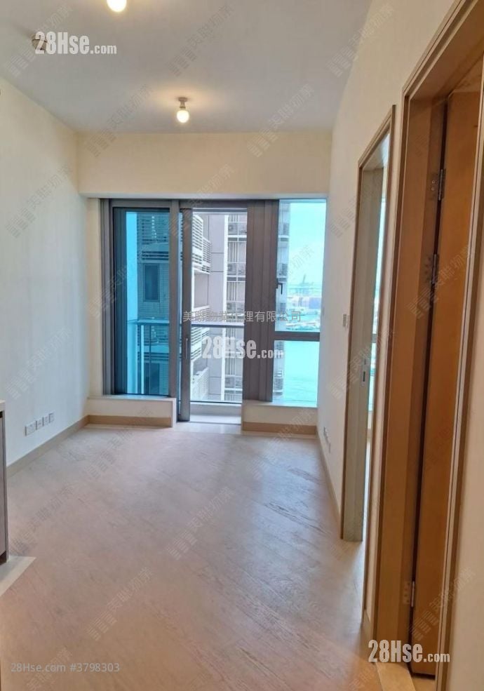 Grand Victoria Sell 1 Bedroom , 1 Bathroom 328 ft²