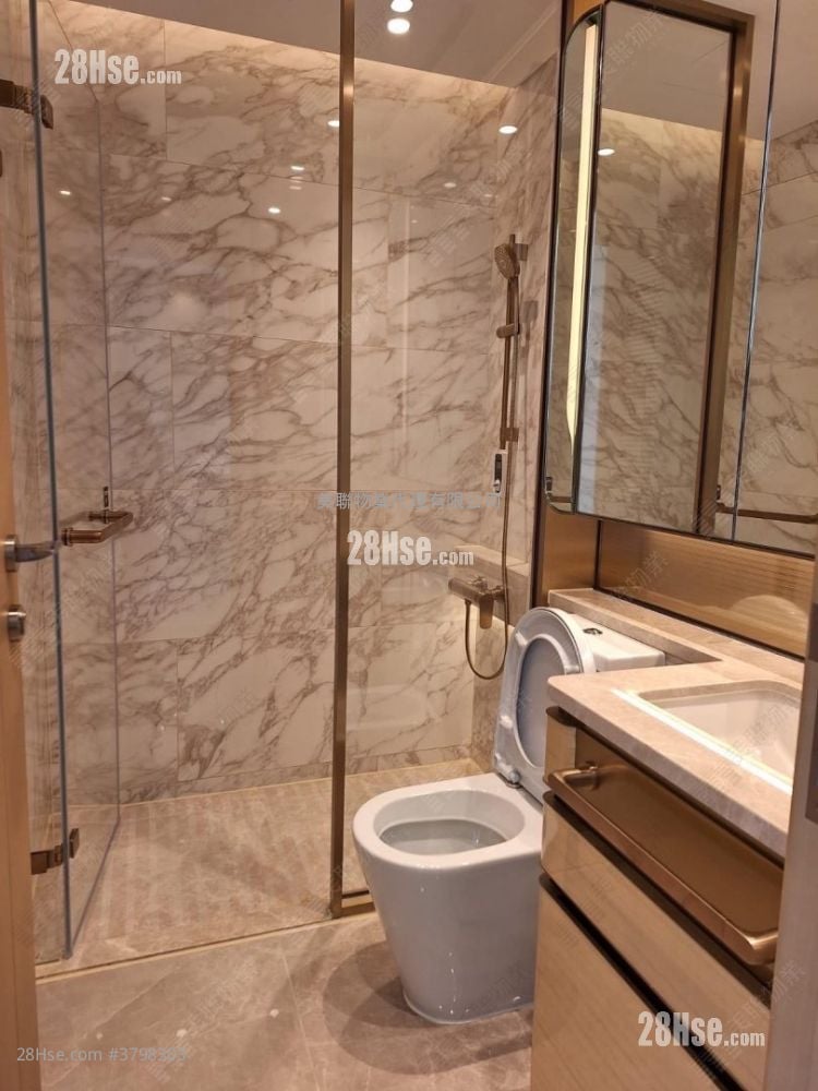 Grand Victoria Sell 1 Bedroom , 1 Bathroom 328 ft²