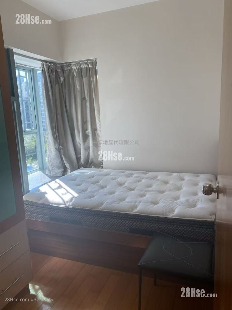 Seaview Crescent Sell 2 Bedrooms 562 ft²