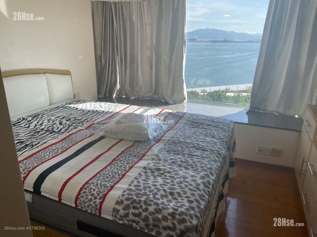 Seaview Crescent Sell 2 Bedrooms 562 ft²