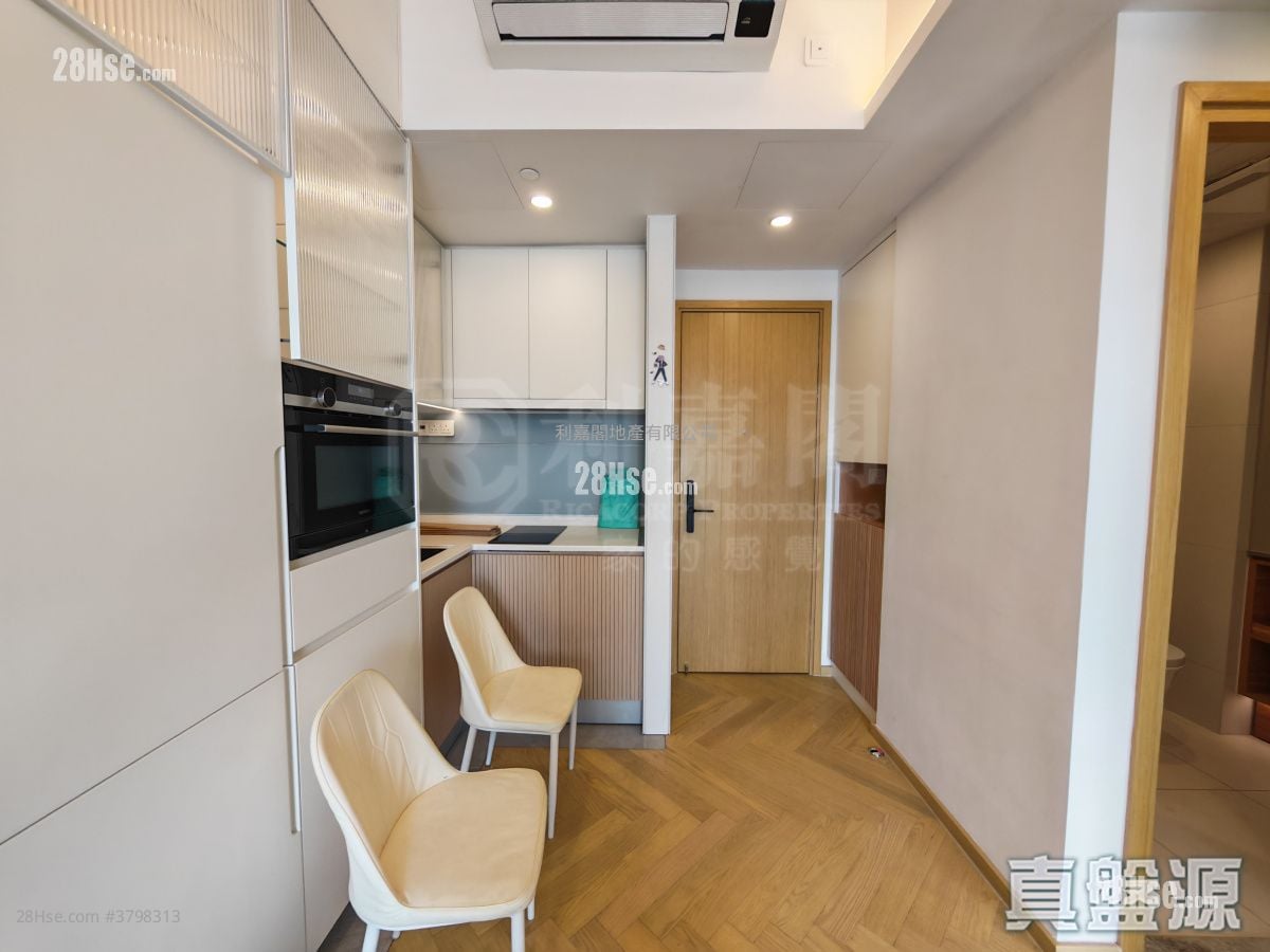 After The Rain Rental 1 Bedroom , 1 Bathroom 372 ft²