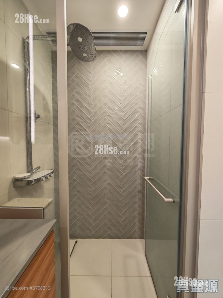 After The Rain Rental 1 Bedroom , 1 Bathroom 372 ft²