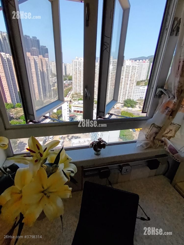 显径邨 租盘 3 房 , 1 浴室 490 平方尺