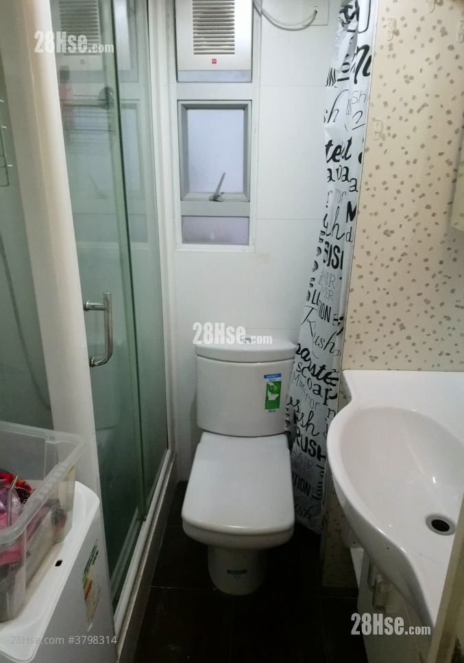 显径邨 租盘 3 房 , 1 浴室 490 平方尺