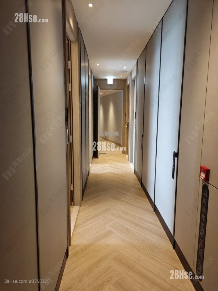 Hava Sell 1 Bedroom , 1 Bathroom 291 ft²