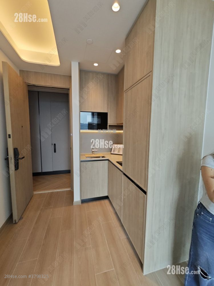 Hava Sell 1 Bedroom , 1 Bathroom 291 ft²