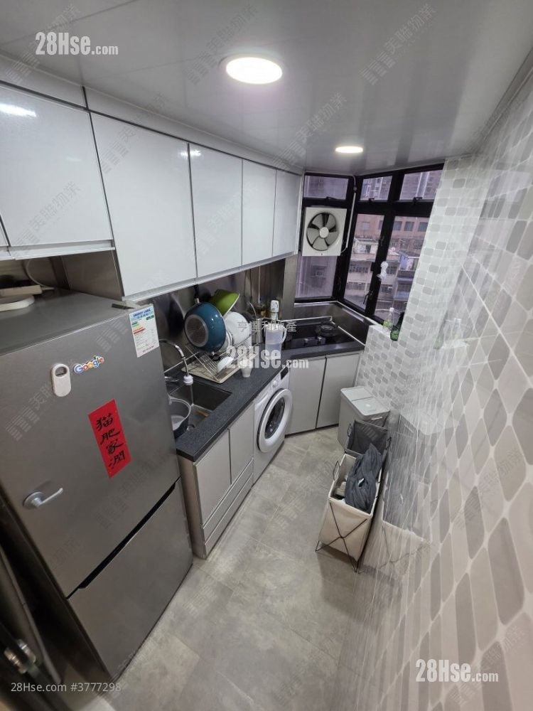 Chuang's Heights Sell 2 Bedrooms , 1 Bathroom 353 ft²