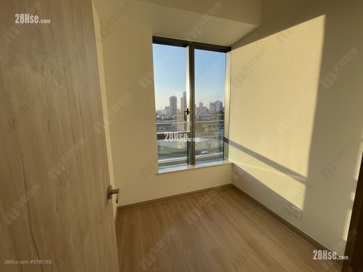 朗天峰 租盘 2 房 , 1 浴室 359 平方尺