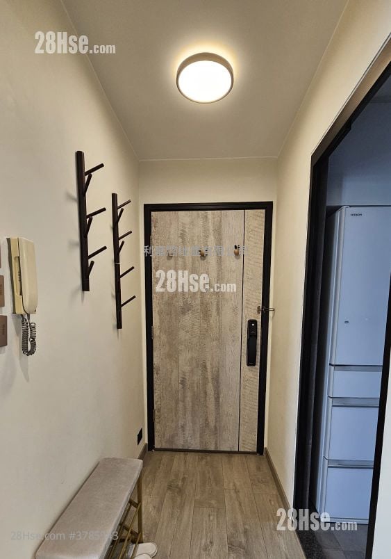 Heng Fa Chuen Sell 3 Bedrooms 615 ft²