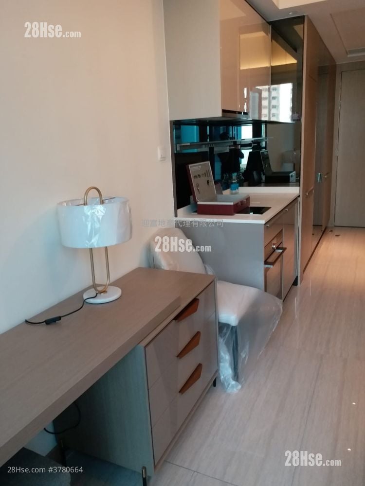 Cullinan West Sell Studio , 1 Bathroom 275 ft²