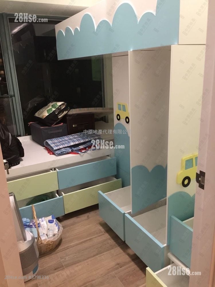 Rambler Crest Rental 2 Bedrooms , 1 Bathroom 451 ft²