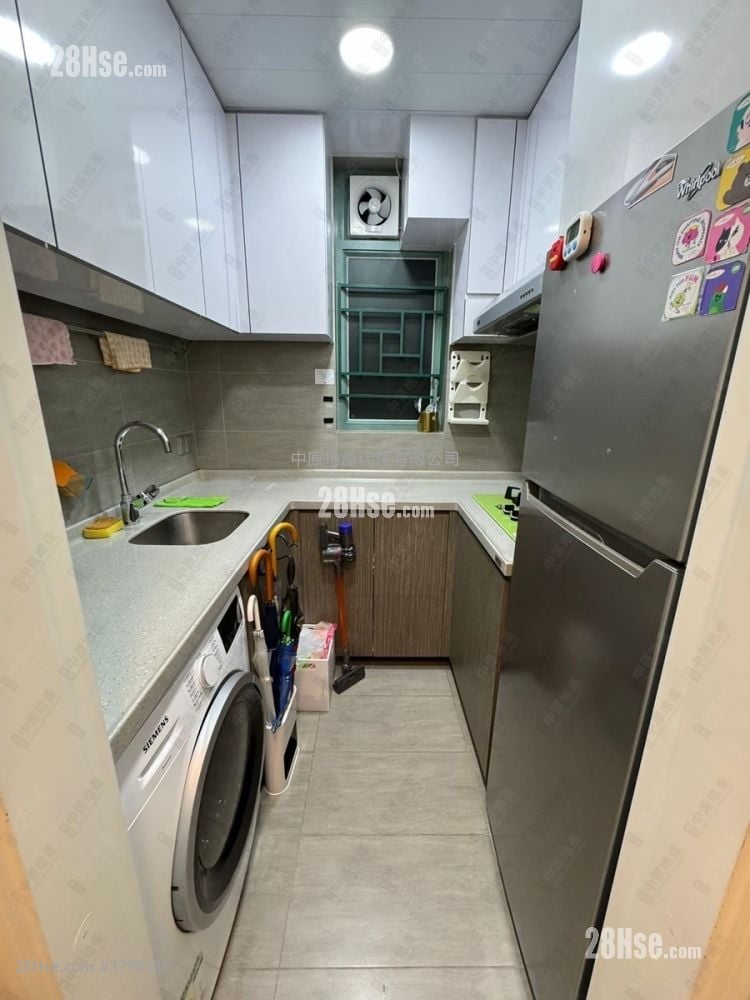 Rambler Crest Rental 2 Bedrooms , 1 Bathroom 451 ft²