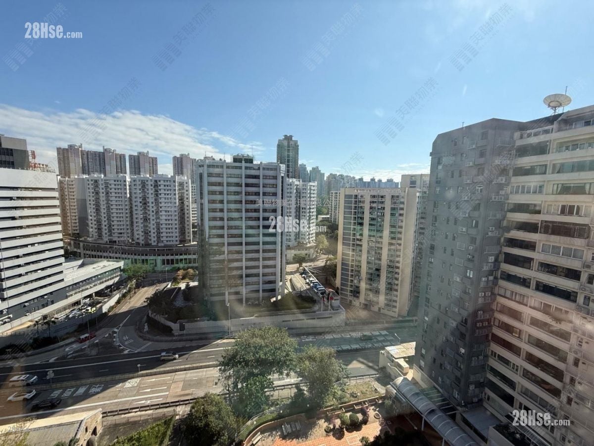 Parc Regal Sell 3 Bedrooms , 2 Bathrooms 676 ft²