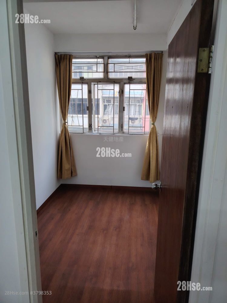 Chung Mei Building Rental 2 Bedrooms , 1 Bathroom 420 ft²