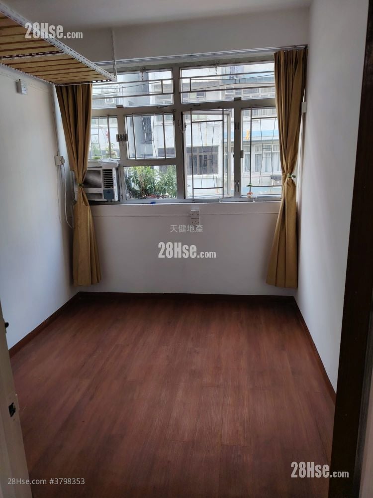 Chung Mei Building Rental 2 Bedrooms , 1 Bathroom 420 ft²
